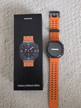 Samsung Galaxy Watch Ultra 47mm LTE - Titanium Gray